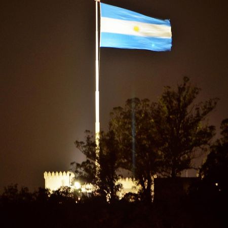 Apartmán Punto Sur Departamentos Tandil Exteriér fotografie